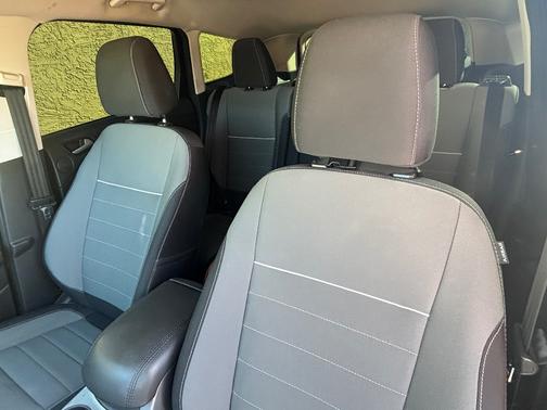 Gray 2015 Ford Escape SE