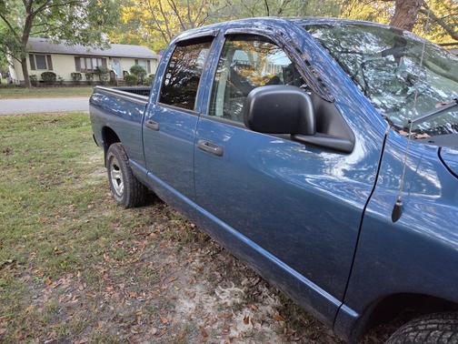 2005 Dodge Ram 1500 Laramie Quad Cab