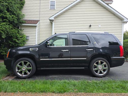 2013 Cadillac Escalade Hybrid Base