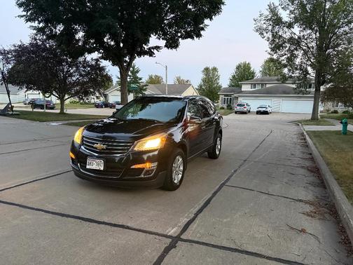 Black 2014 Chevrolet Traverse 2LT