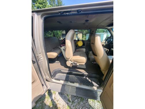 2002 Ford E150 XL Wagon