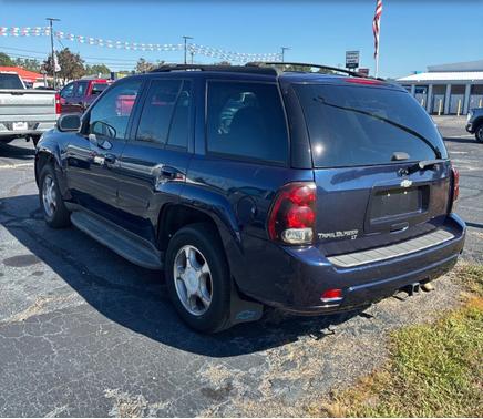 Blue 2008 Chevrolet Trailblazer LT