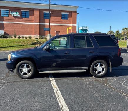 Blue 2008 Chevrolet Trailblazer LT