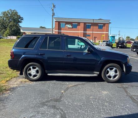 Blue 2008 Chevrolet Trailblazer LT