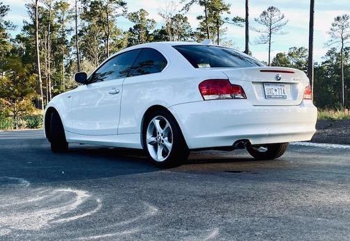 White 2011 BMW 128 i