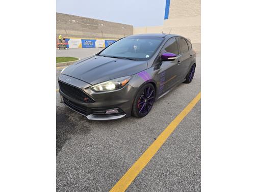 2017 Ford Focus ST Base