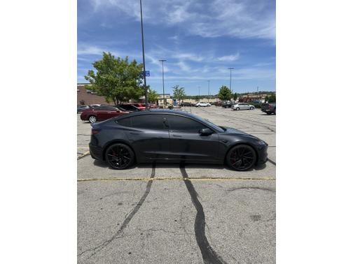 2024 Tesla Model 3 Performance