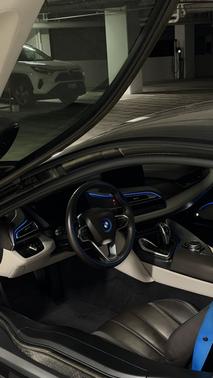 Black 2015 BMW i8 Base