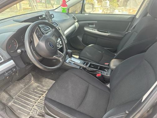 Gray 2015 Subaru XV Crosstrek 2.0i Premium