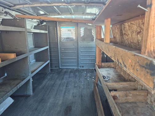 White 2014 Ford E250 Cargo