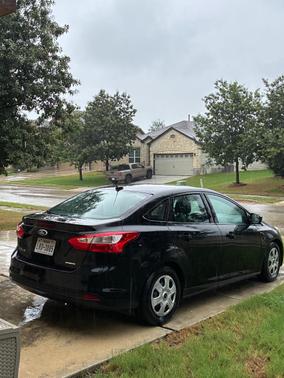 Black 2014 Ford Focus S