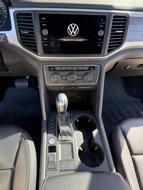 2021 Volkswagen Atlas Cross Sport 3.6L V6 SE w/Technology