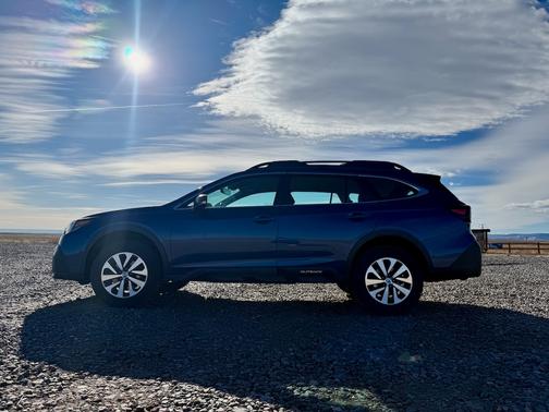 2020 Subaru Outback Base