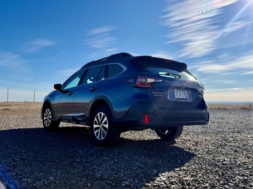 2020 Subaru Outback Base