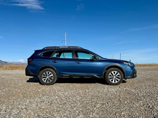 2020 Subaru Outback Base