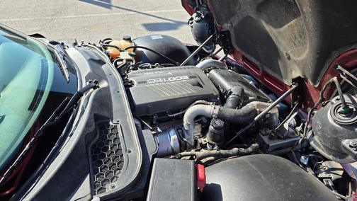 Red 2009 Pontiac Solstice GXP