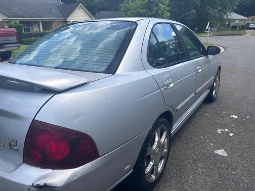 Silver 2006 Nissan Sentra SE-R Spec V
