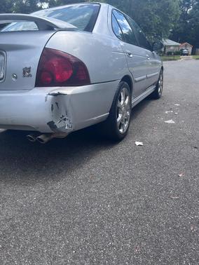 Silver 2006 Nissan Sentra SE-R Spec V
