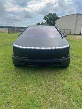 2024 Tesla Cybertruck Cyberbeast