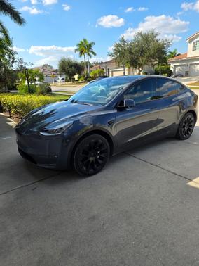 2021 Tesla Model Y Standard Range