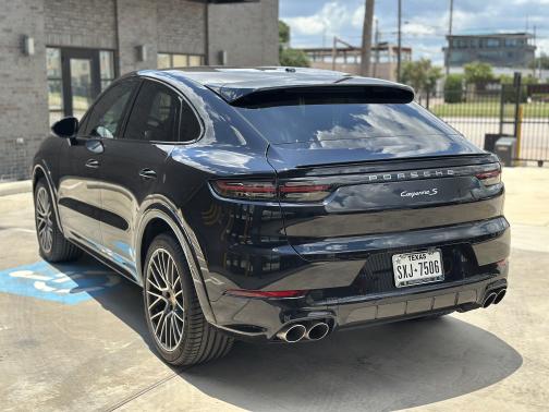 2020 Porsche Cayenne S Coupe AWD