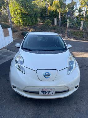 2015 Nissan Leaf SV