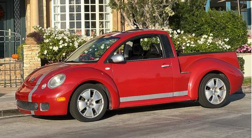 Red 2002 Volkswagen New Beetle Turbo S