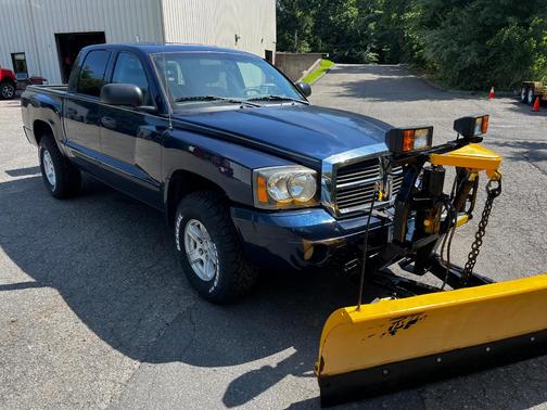 Blue 2006 Dodge Dakota SLT Quad Cab