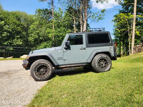 2014 Jeep Wrangler Sport