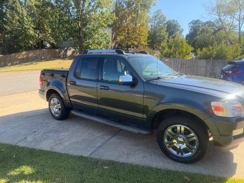 Gray 2010 Ford Explorer Sport Trac Limited