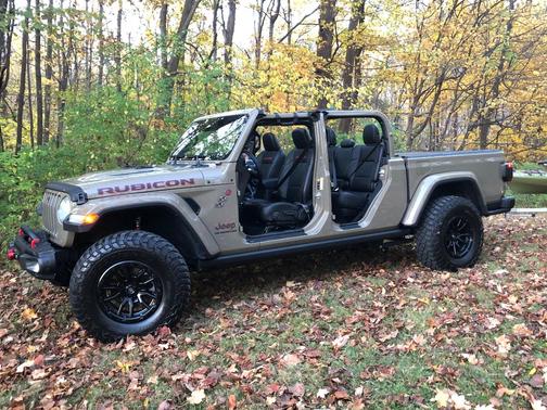 Green 2020 Jeep Gladiator Rubicon
