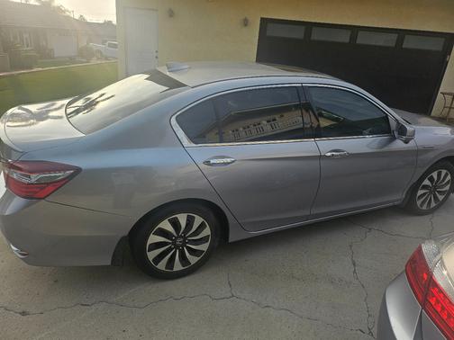 2017 Honda Accord Hybrid EX-L