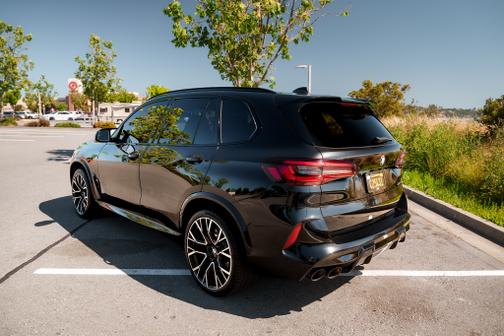 2022 BMW X5 M Base