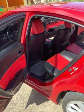 Photo 3 of 13 of 2017 Acura ILX Premium Package