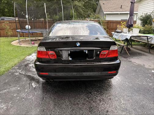 Black 2004 BMW 325 Ci