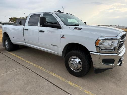 White 2022 RAM 3500 Tradesman
