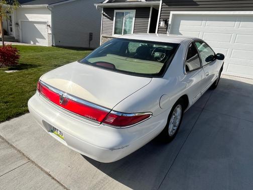 1998 Lincoln Mark VIII Base