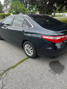 Black 2016 Toyota Camry LE