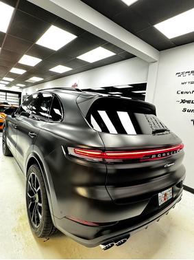 2024 Porsche Cayenne AWD