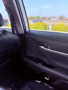 2019 Toyota Camry XLE