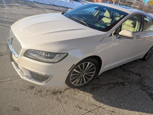 2018 Lincoln MKZ Select