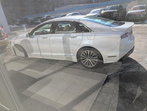 2018 Lincoln MKZ Select