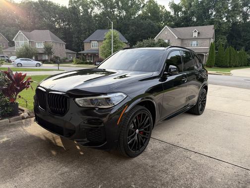 2023 BMW X5 M50i