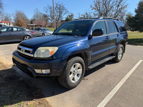 Blue 2005 Toyota 4Runner SR5 V8