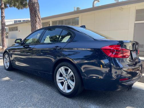 Blue 2016 BMW 328 i