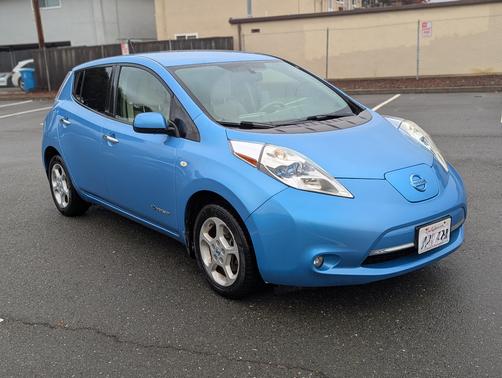 2012 Nissan Leaf SL