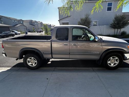 2000 Toyota Tundra SR5 Access Cab