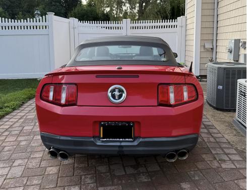 2010 Ford Mustang Premium