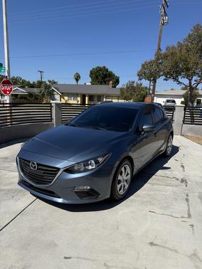 2016 Mazda Mazda3 i Sport