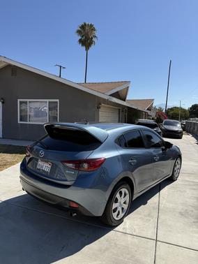 2016 Mazda Mazda3 i Sport